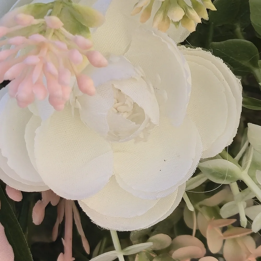 Handmade Cottage Style Elegant Pink and White Floral Wreath